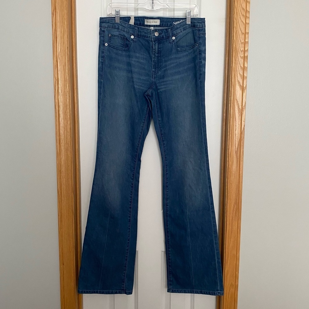 Henry and Belle Signature Bootcut Jeans Medium Wash Size 31